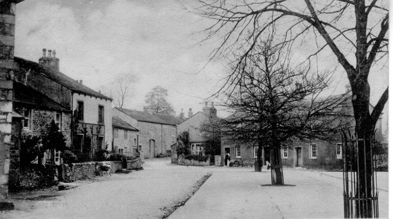 The Concrete - postcard.JPG - The Concrete ( Maypole Green) from a postcard.  ( Date not known ) 